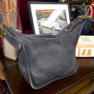 Vintage thick leather handbag